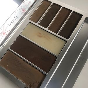 Benefit Brow Zings Pro palette in Light/medium